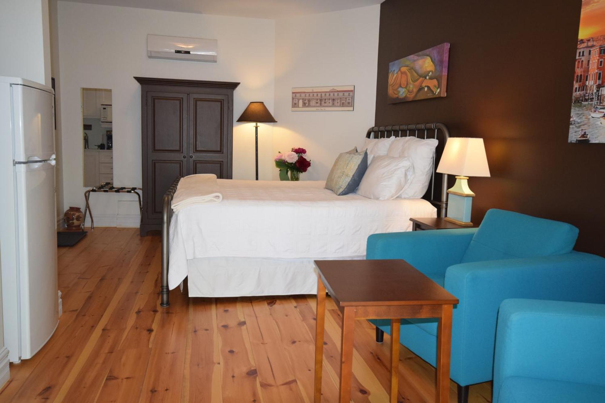Belle De Nuit Hotel Wakefield Eksteriør billede