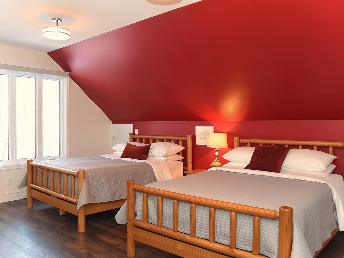 Belle De Nuit Hotel Wakefield Eksteriør billede